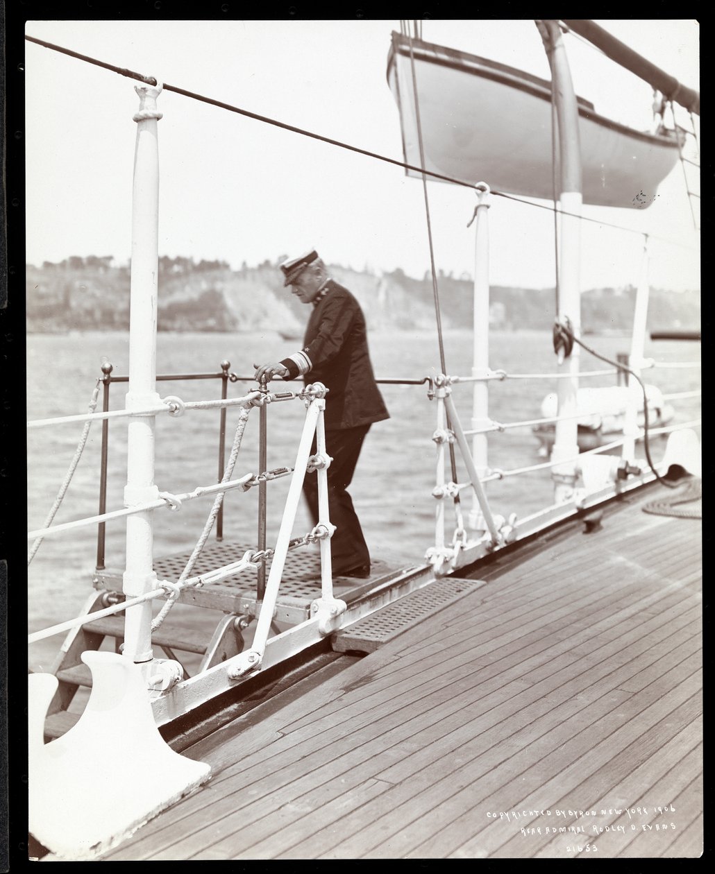 Tümamiral Robley Dunglison Evans, U.S.S.