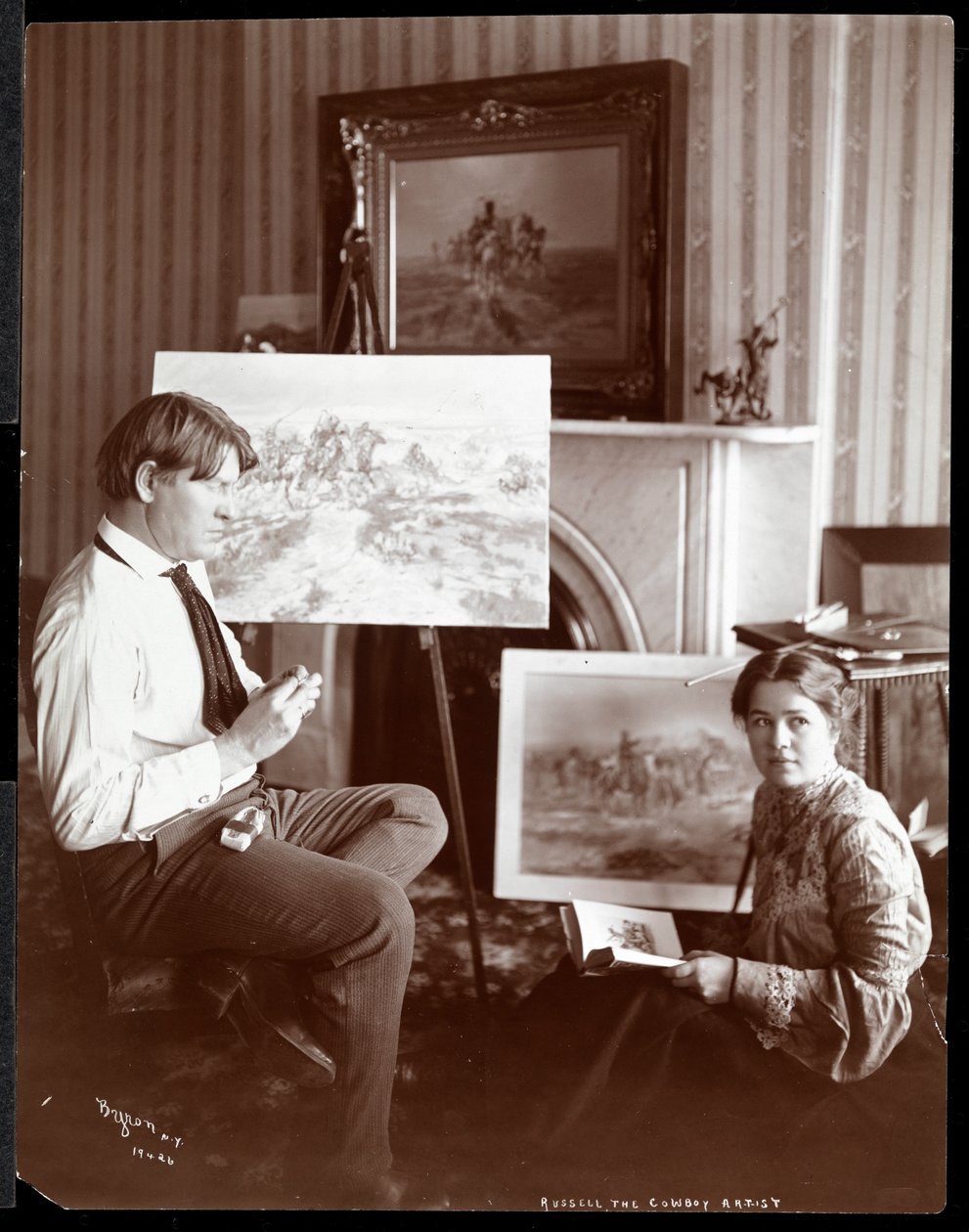 Kovboy Sanatçısı Russell, 1905 (gümüş jelatin baskı) by Byron Company