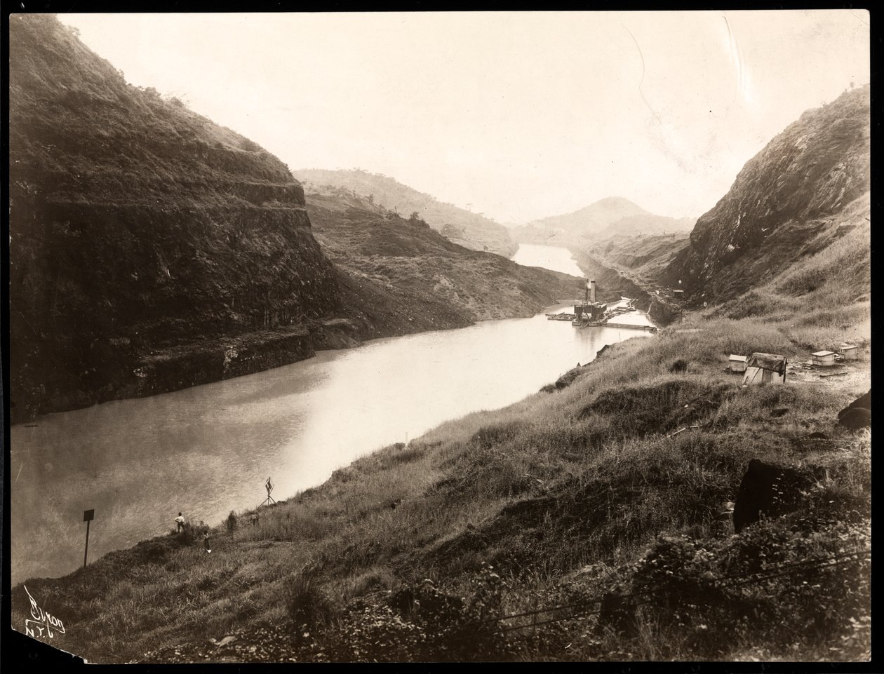 View of a freshly dug portion of the Panama Canal during construction, 1912 or 1913 (silver gelatin print) by Byron Company