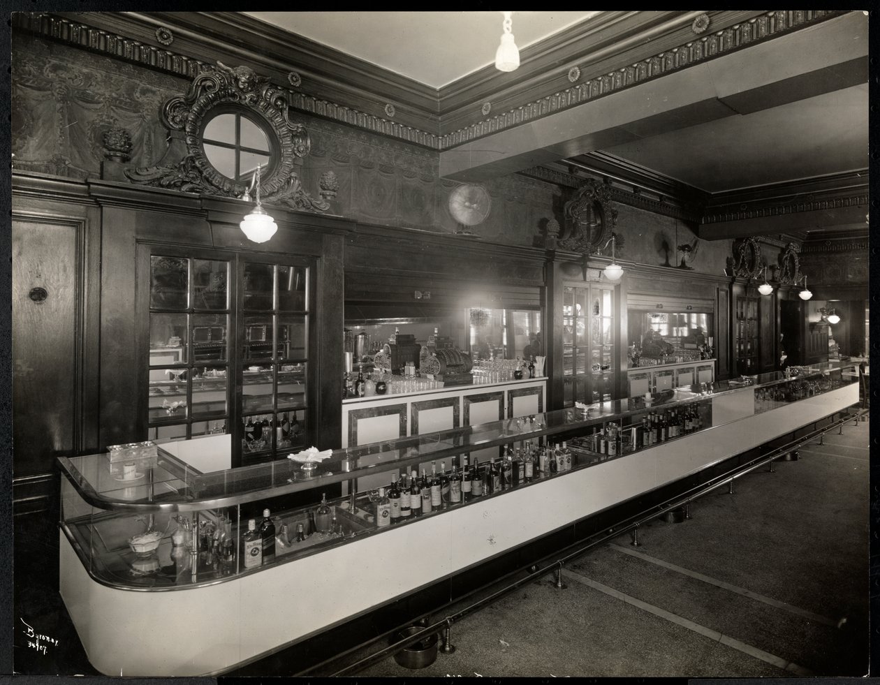Robert Treat Hotel