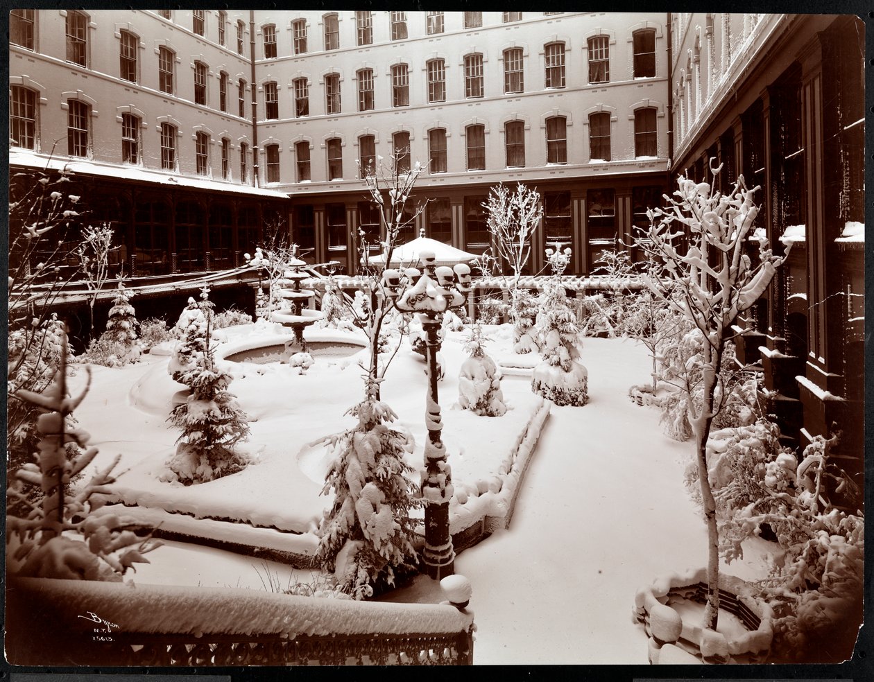 Park Avenue Hotel