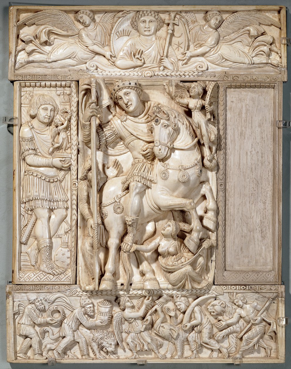Barberini Fildişi olarak bilinen İmparator Muzaffer, MS 500-550 by Byzantine School