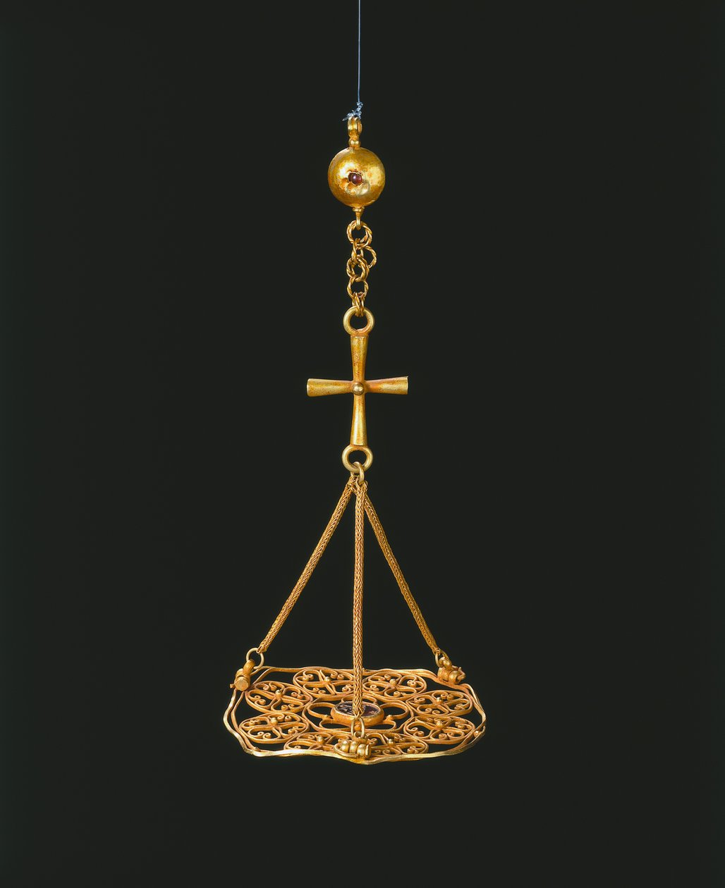 adak polikandelon by Byzantine School