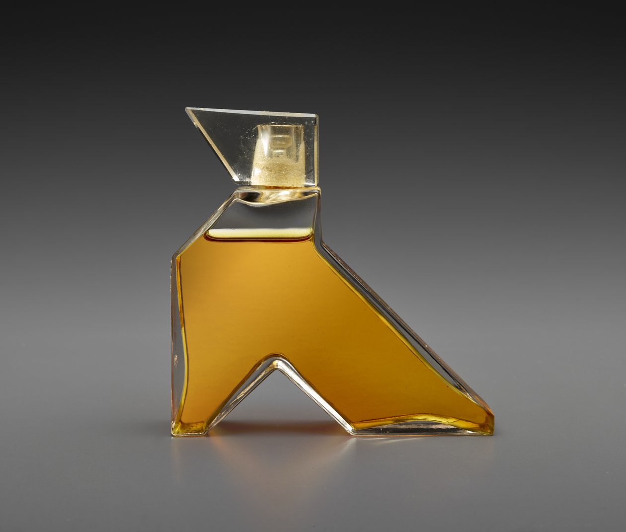 Günün Tanrısı, c.1930 (cam ve emaye) by Callot Soeurs