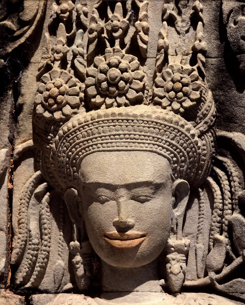 Heykel by Cambodian School