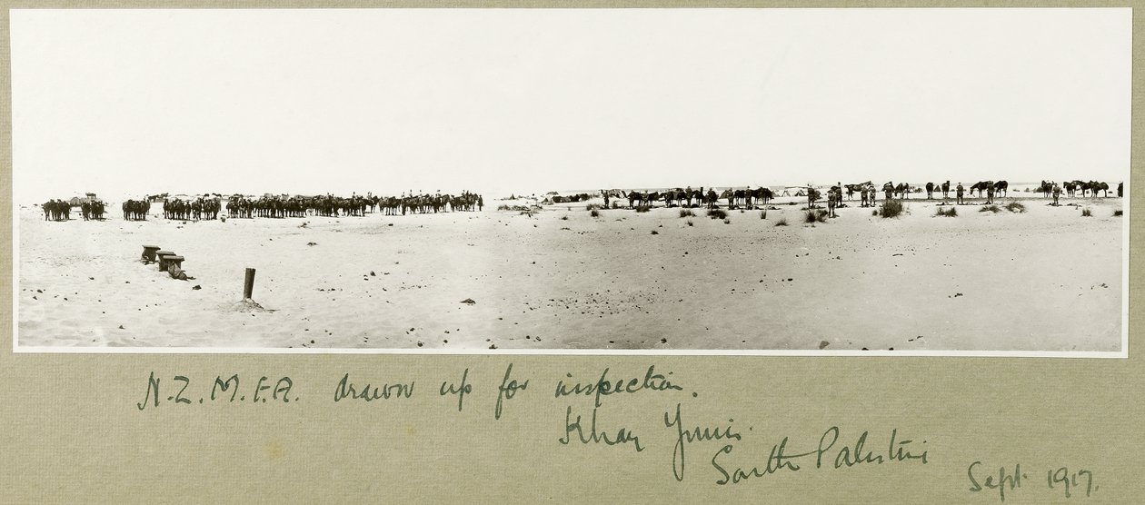 N.Z.M.F.A. teftiş için hazırlanmış, Han Yunus, Eylül 1917 by Capt. Arthur Rhodes