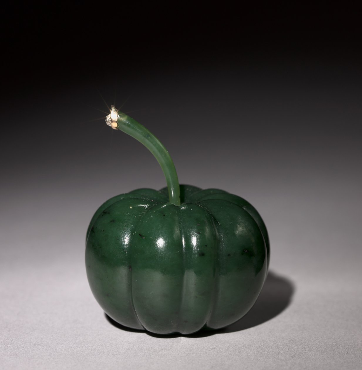 Pul Nemlendirici by Carl Fabergé