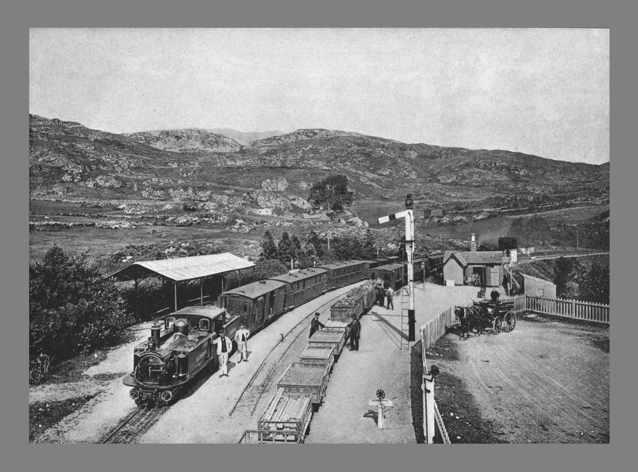 Ffestiniog Demiryolu: Tan-Y-Bwlch İstasyonu, c1900 by Carl Norman