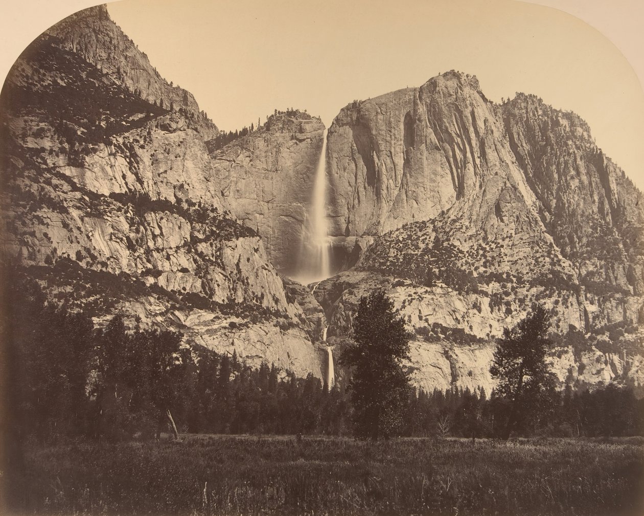 2637 Ft. Yosemite Güz, Önden Görünüm, 1861. by Carleton Emmons Watkins