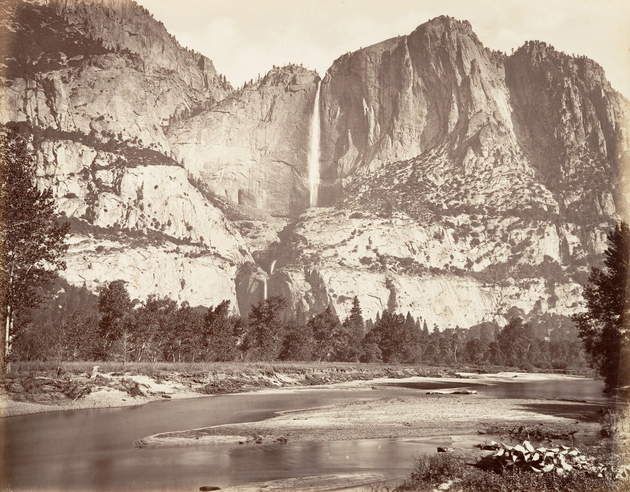 Yosemite Şelalesi, 2.634 fit, yaklaşık. 1872, basılmış yaklaşık. 1876. by Carleton Emmons Watkins