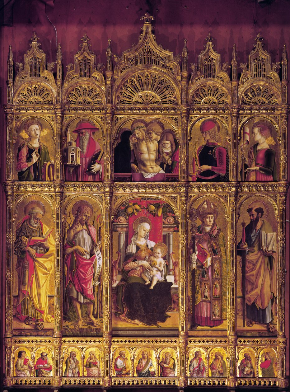 Aziz Emidio Altarpiece, poliptik: Azizler arasında Pieta ve Çocuklu Bakire, c. 1430-95 (ahşapta tempera) by Carlo Crivelli
