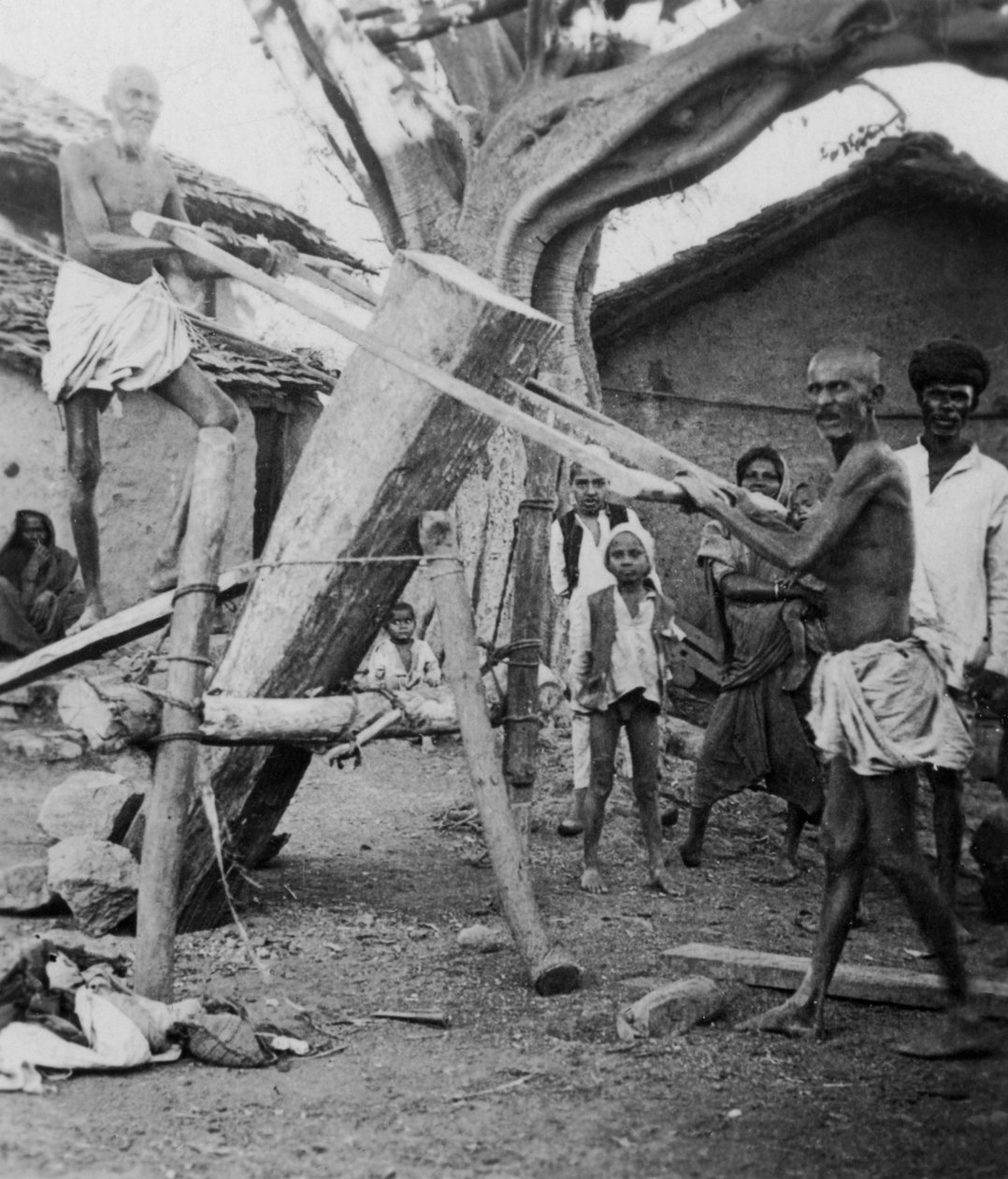 Yerli testereciler, Hindistan, c1927-c1931 by Cavanders Ltd