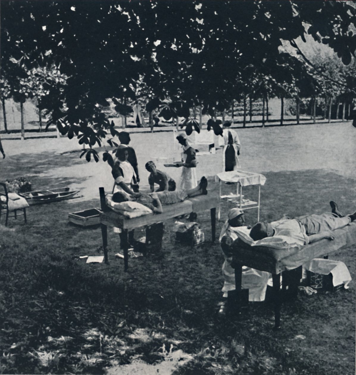 Kan bağışçıları, 1941 by Cecil Beaton