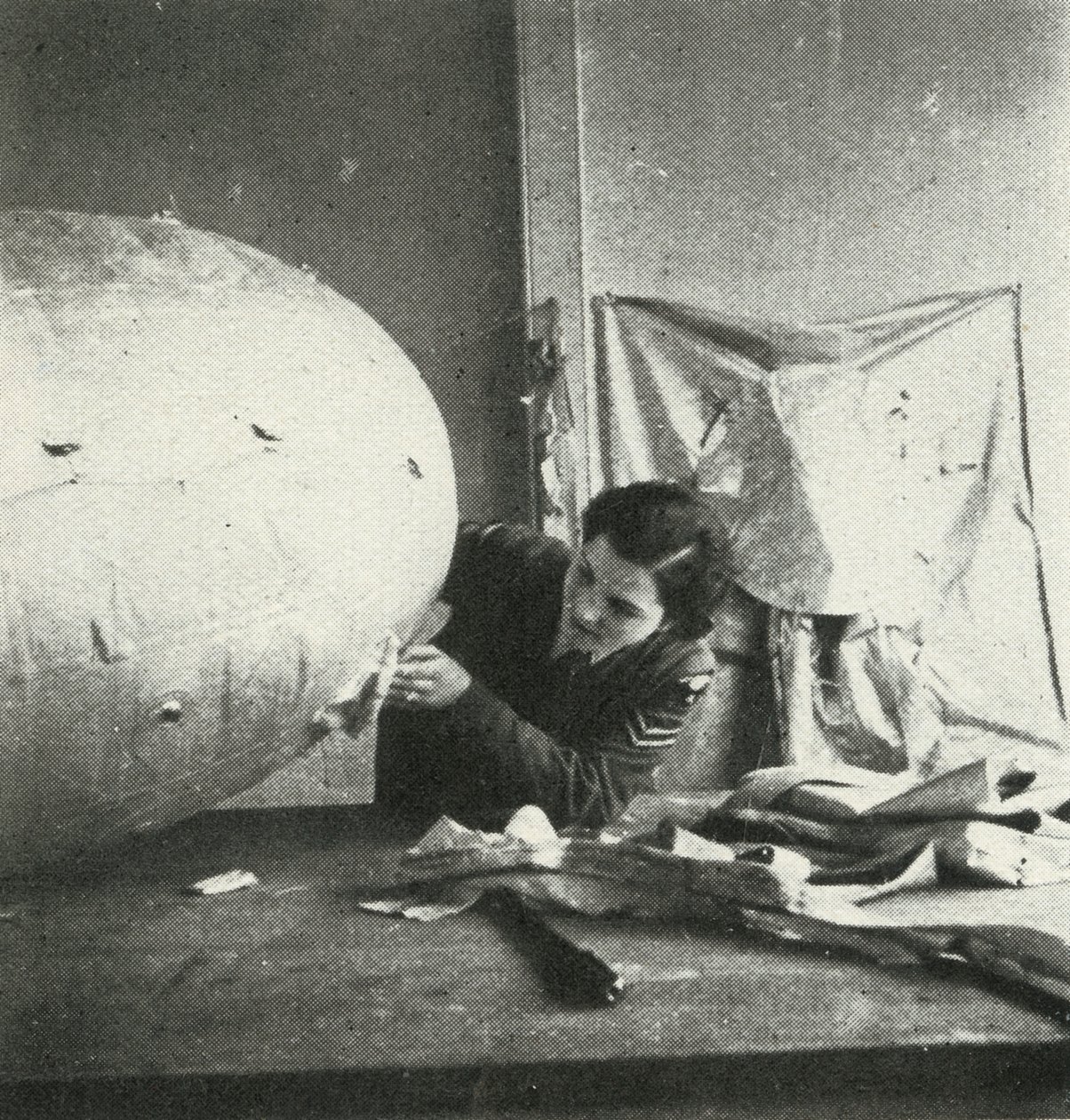 Baraj Balonlarının Tamiri, c1943. by Cecil Beaton