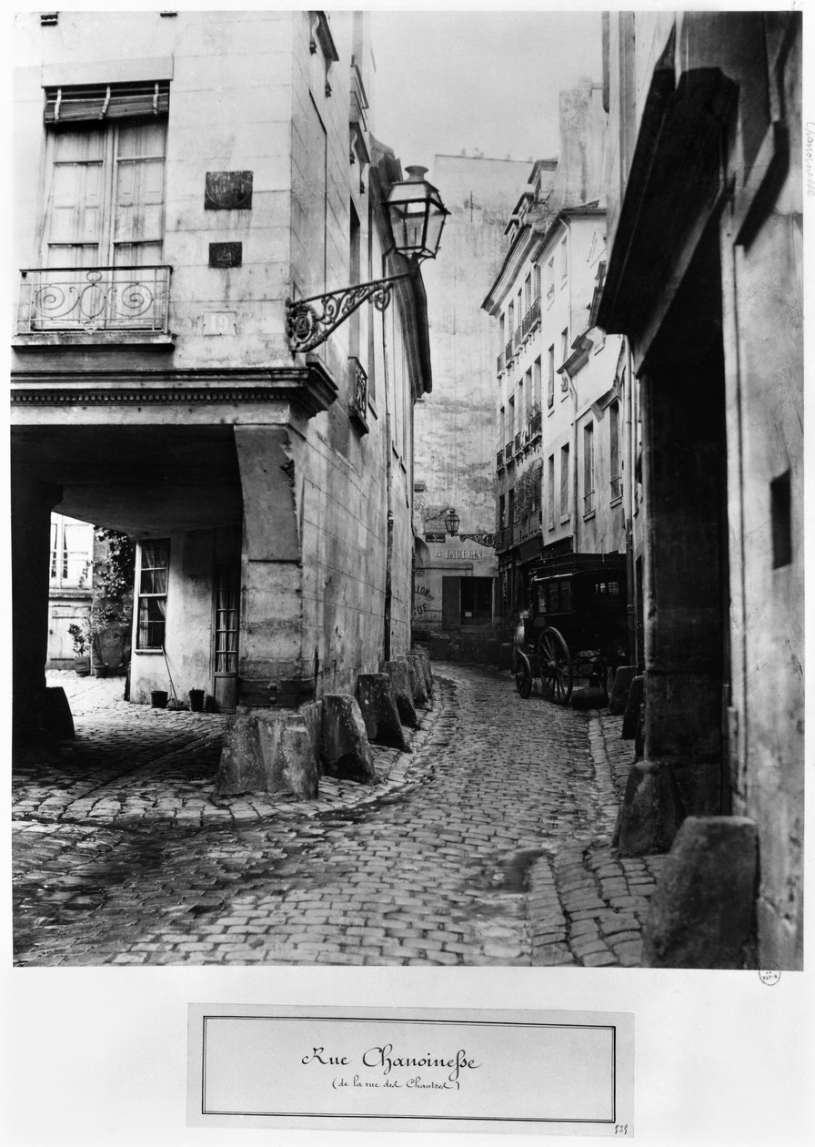 Rue Chanoinesse, rue des Chantres