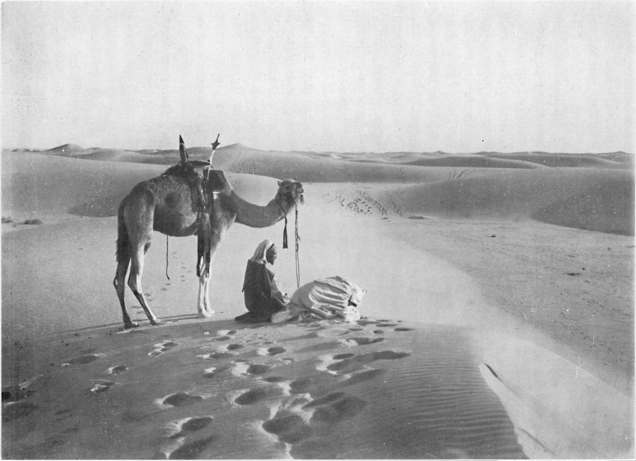 Çölde Gün Batımı Duası, c1913 by Charles J. S. Makin