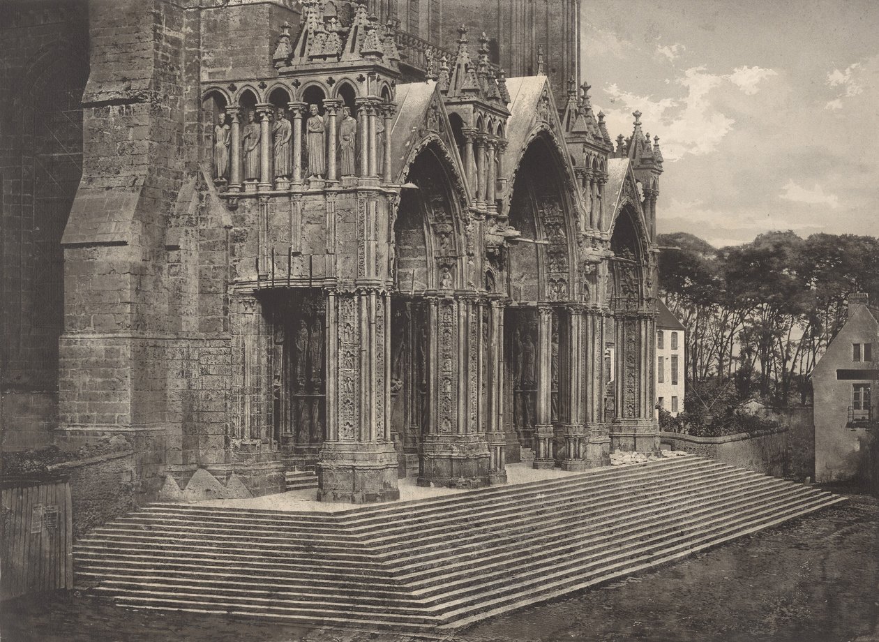 Plate XII Chartres Katedrali, Portico du Midi Plate XII Chartres Katedrali..., 1855. by Charles Nègre
