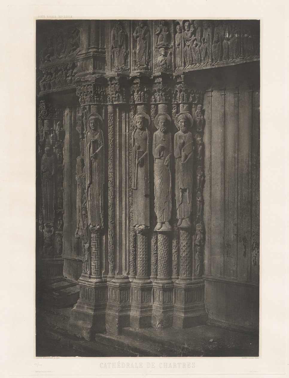 Levha XIII – Chartres Katedrali, Kraliyet Girişinin Merkezi Kapısındaki Heykel Sütunları (Levha XIII – Chartres Katedrali, Kraliyet Girişinin Merkez Kapısındaki Heykel Sütunları) by Charles Nègre, André Jammes