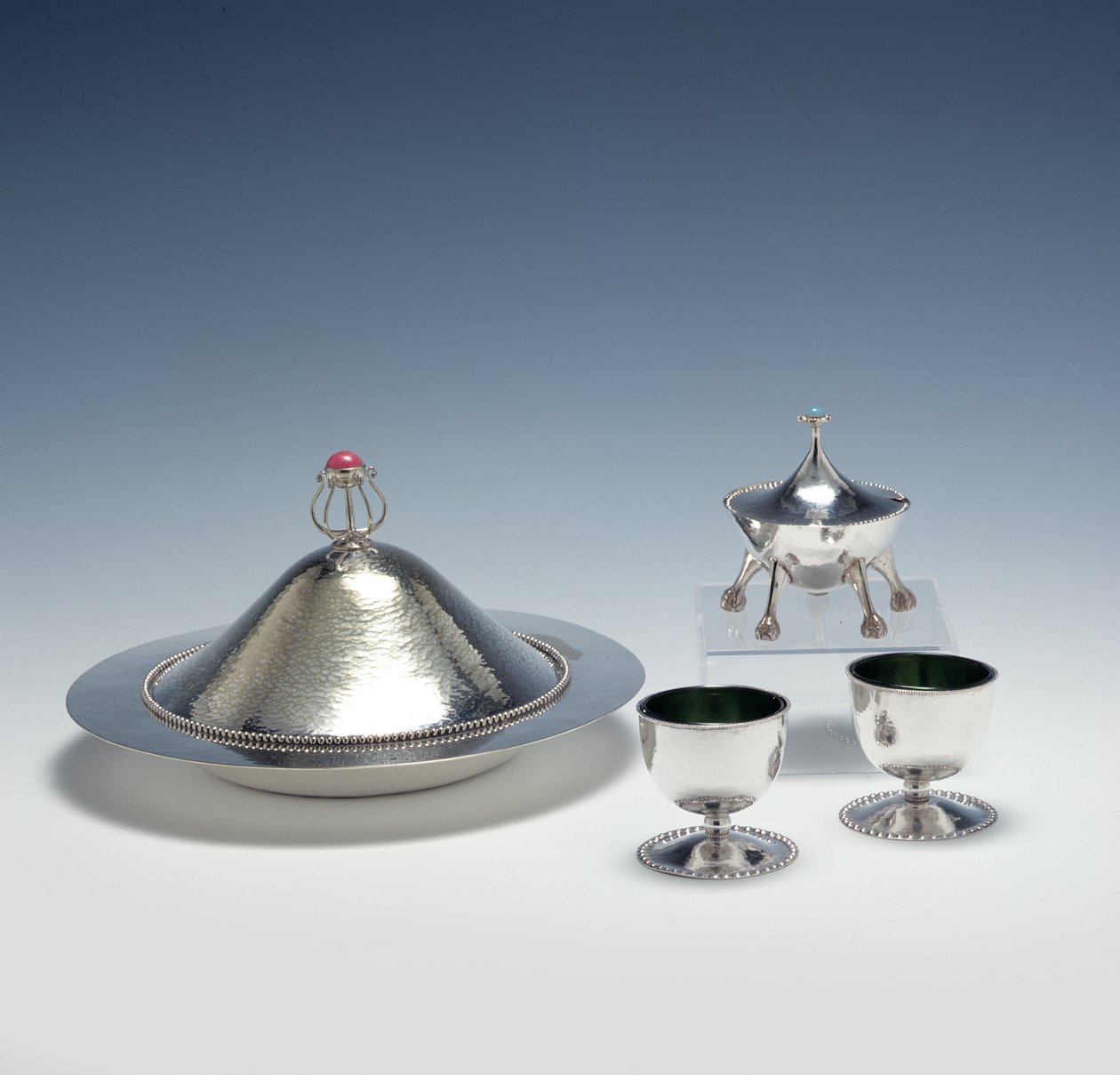 Metal işleri, 1893-1907 by Charles Robert Ashbee