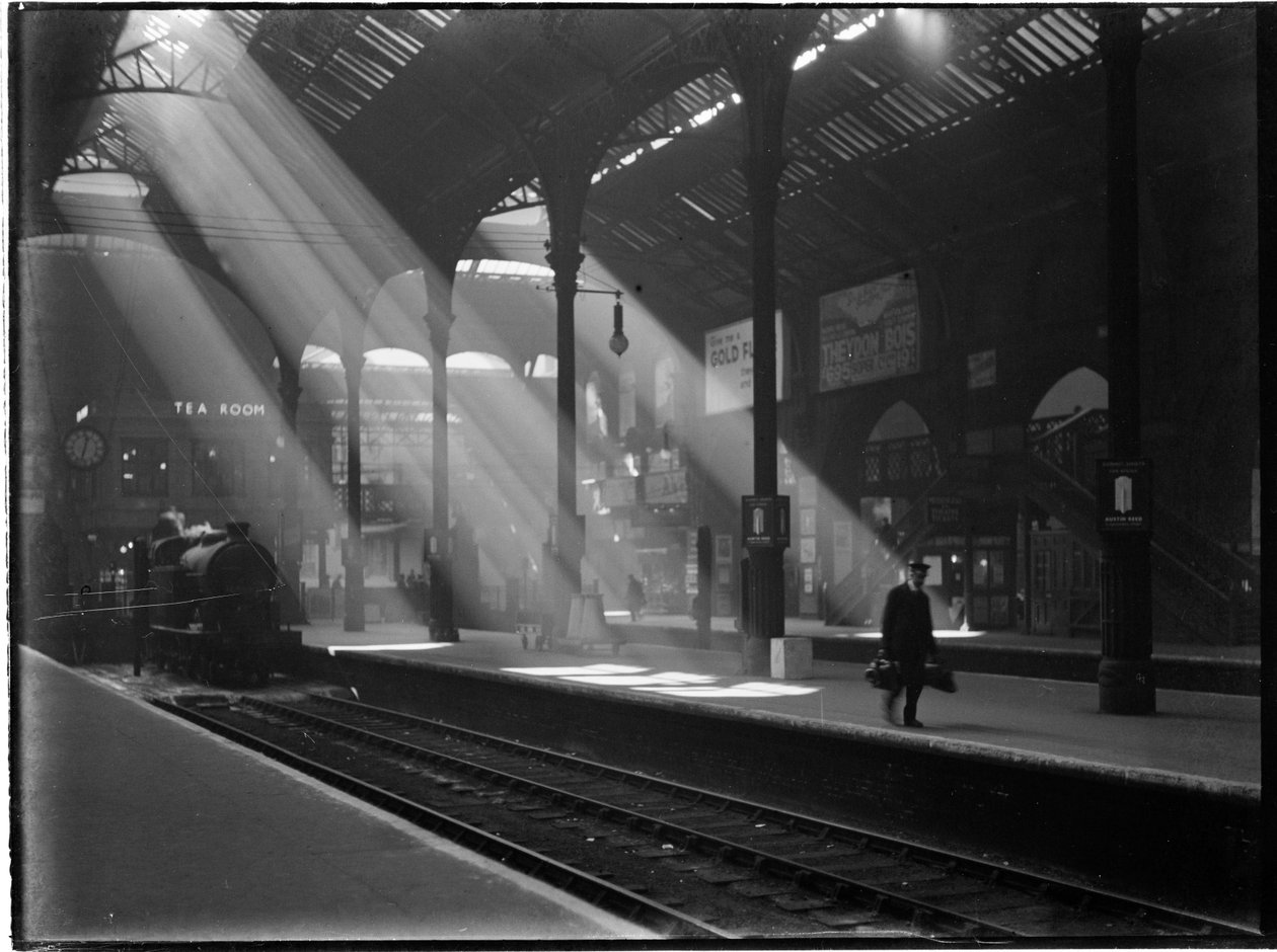 Liverpool Street İstasyonu, Liverpool Street, Londra Şehri, Büyük Londra Otoritesi, c1932. by Charles William Prickett