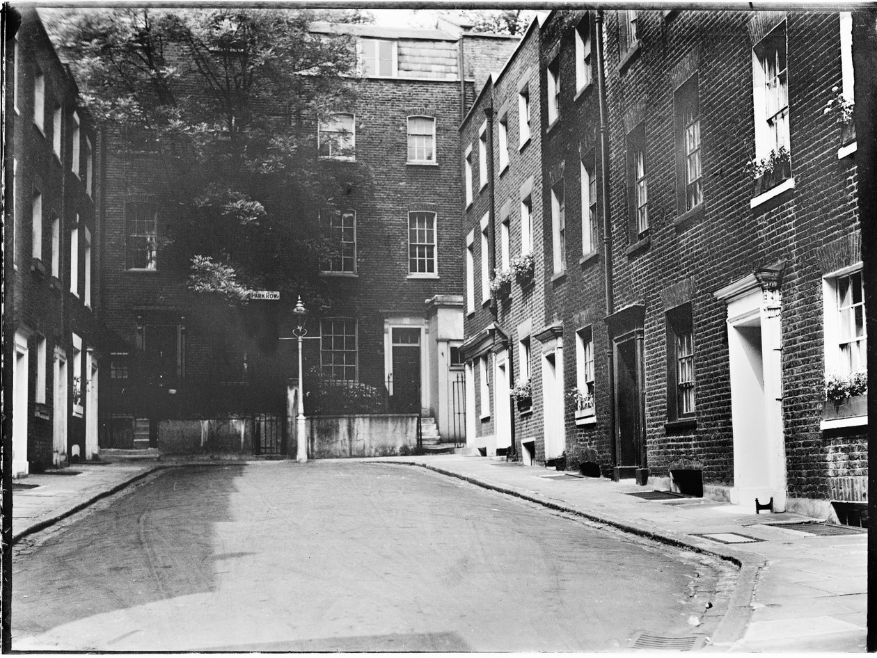 Park Row, Knightsbridge, Westminster Şehri, Büyük Londra Otoritesi, 1930'lar. by Charles William Prickett