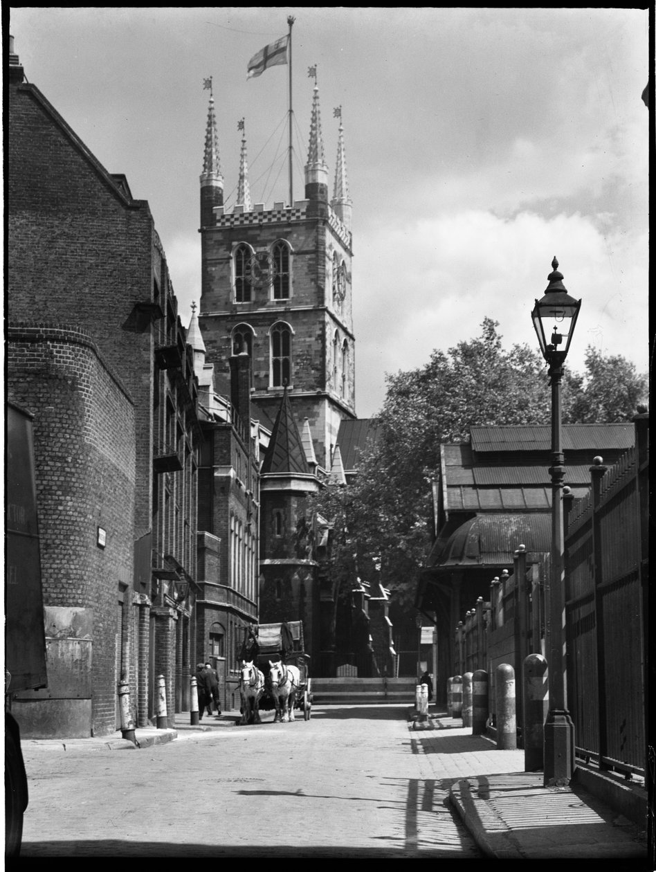 Southwark Katedrali, Montague Close, Southwark, Greater London Authority, 1930