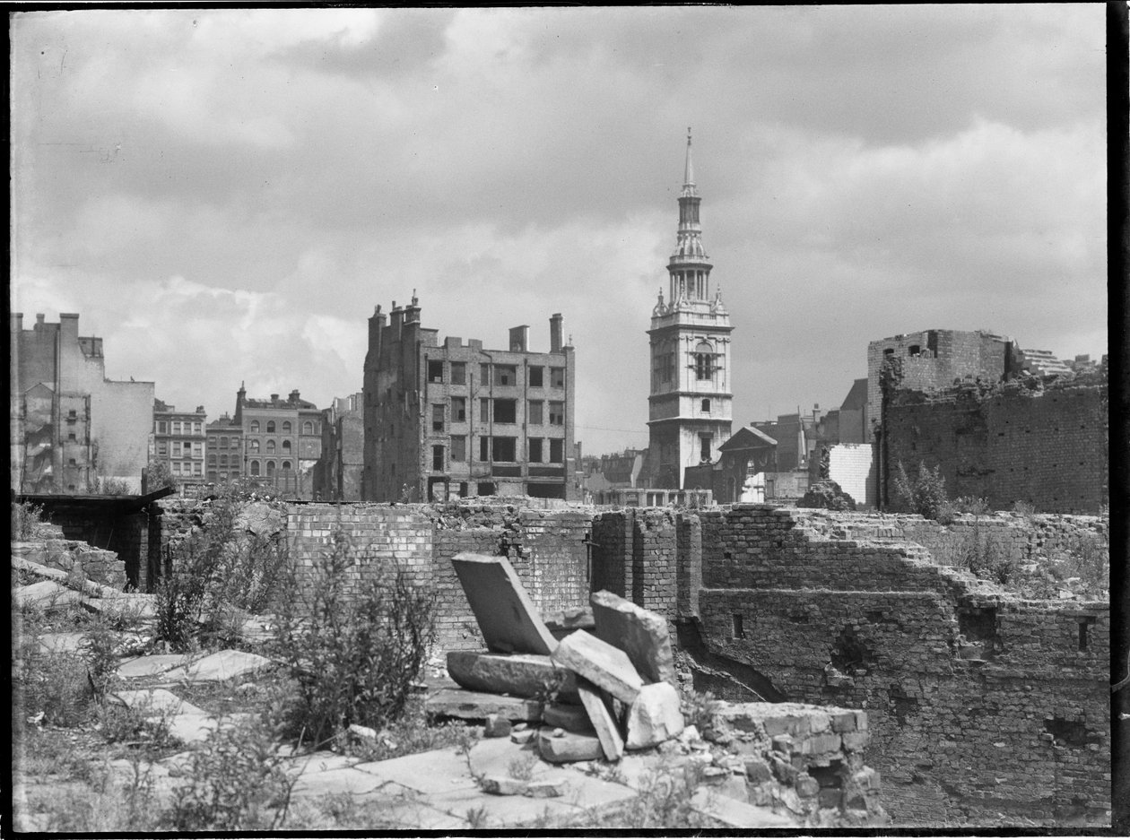 St Mary-le-Bow Kilisesi, Cheapside, Londra Şehri Şehri ve İlçesi, GLA, 1941-1945. by Charles William Prickett