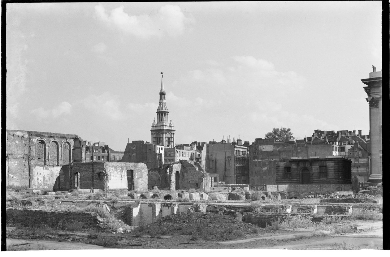 St Mary-le-Bow Kilisesi, Cheapside, Londra Şehri Şehri ve İlçesi, GLA, 1941 - 1945. by Charles William Prickett