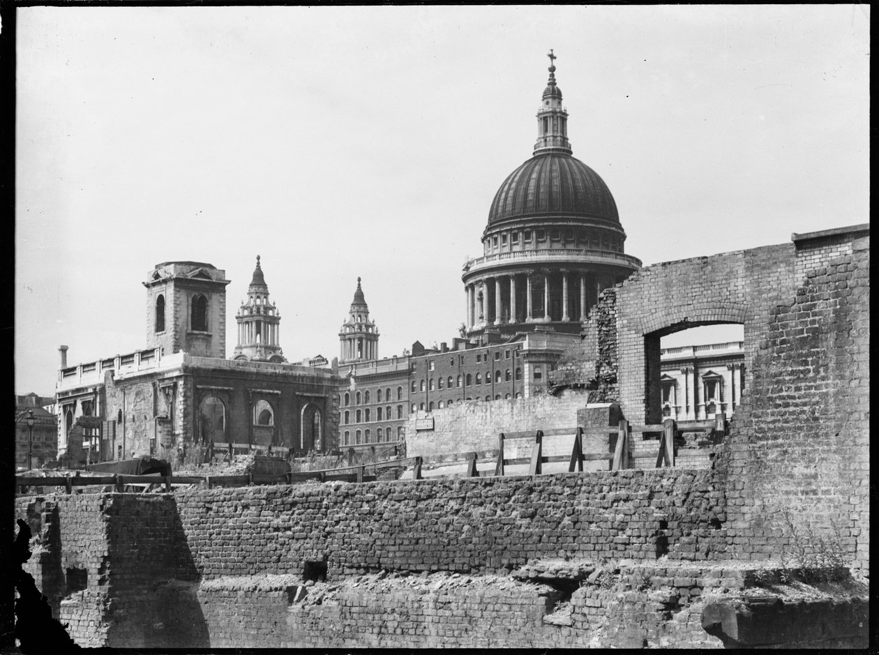 St Paul Katedrali, St Paul Kilisesi Bahçesi, Londra Şehri, Londra Şehri, GLA, 1941-1945. by Charles William Prickett