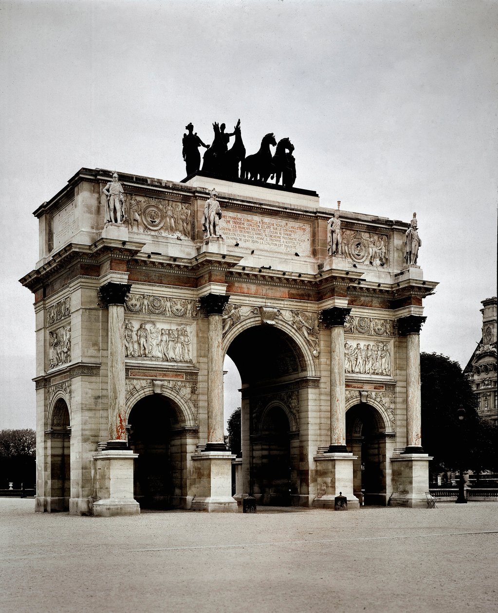 Pierre Francois Leonard Fontaine (1762-1853) ve Charles Percier (1764-1838) tarafından Paris