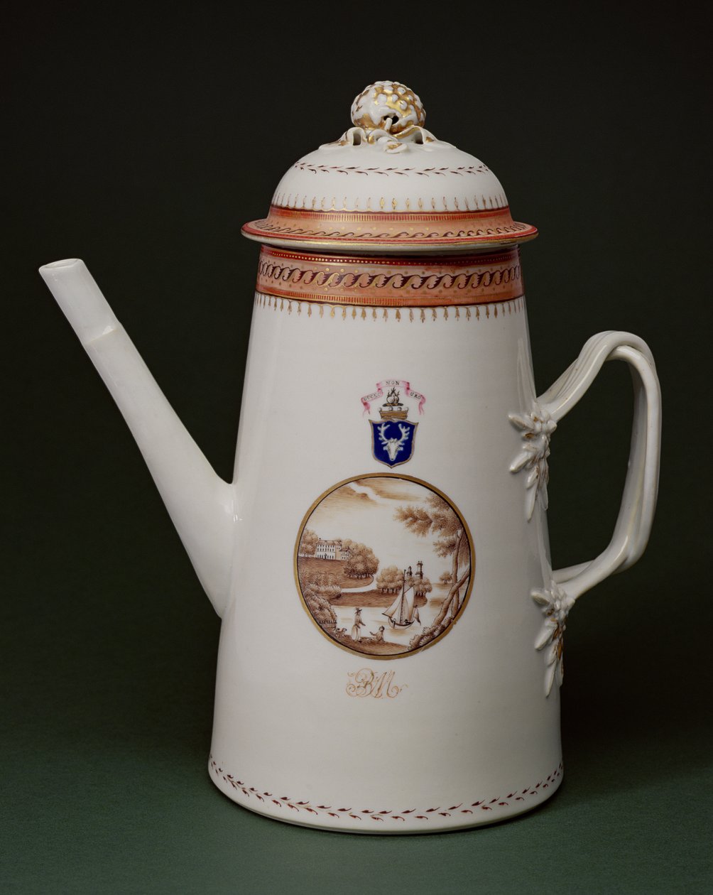 Armorial Cezve, Machenzie