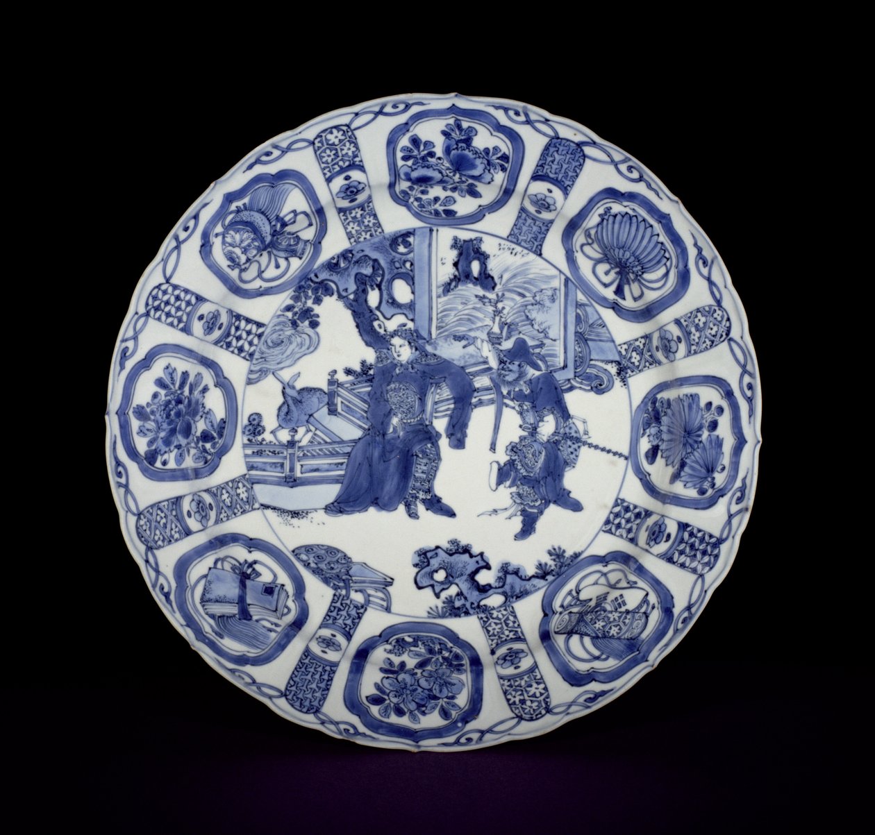 Savaşçılarla boyanmış mavi ve beyaz kraak tabağı, Wanli, 1590-1610 (porselen) by Chinese School