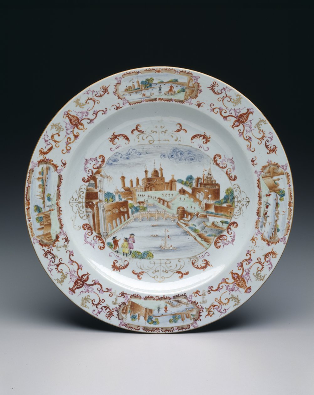 Şarj cihazı, c.1740-50 by Chinese School
