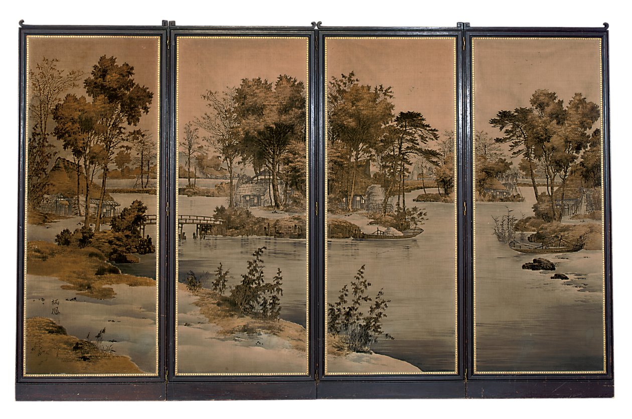 Grisaille tonlarında bir nehir manzarası ile dokunmuş kadife panelli dört katlı ekran by Chinese School