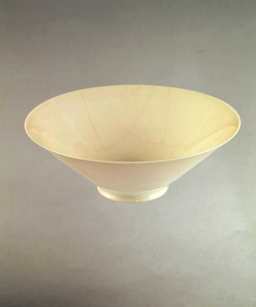 Ching-te-Chen fırınlarından Yung lo şarap bardağı, c.1403-25 (porselen) by Chinese School Chinese School
