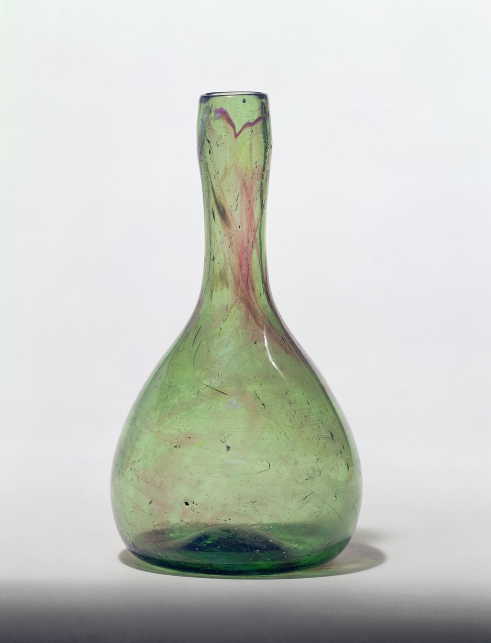 Clutha vazo, c.1885-90 (cam) by Christopher Dresser