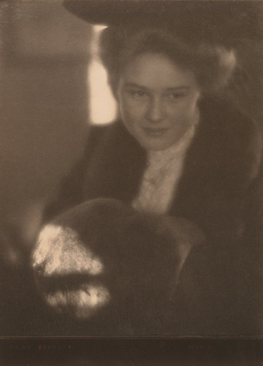 manşonlu kız by Clarence H. White