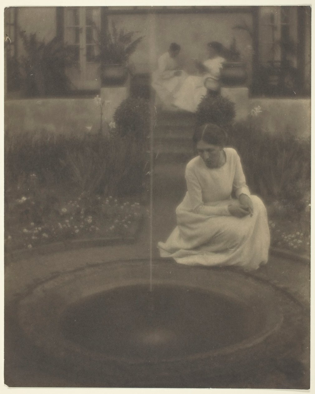 Çeşme, 19051906. by Clarence H White