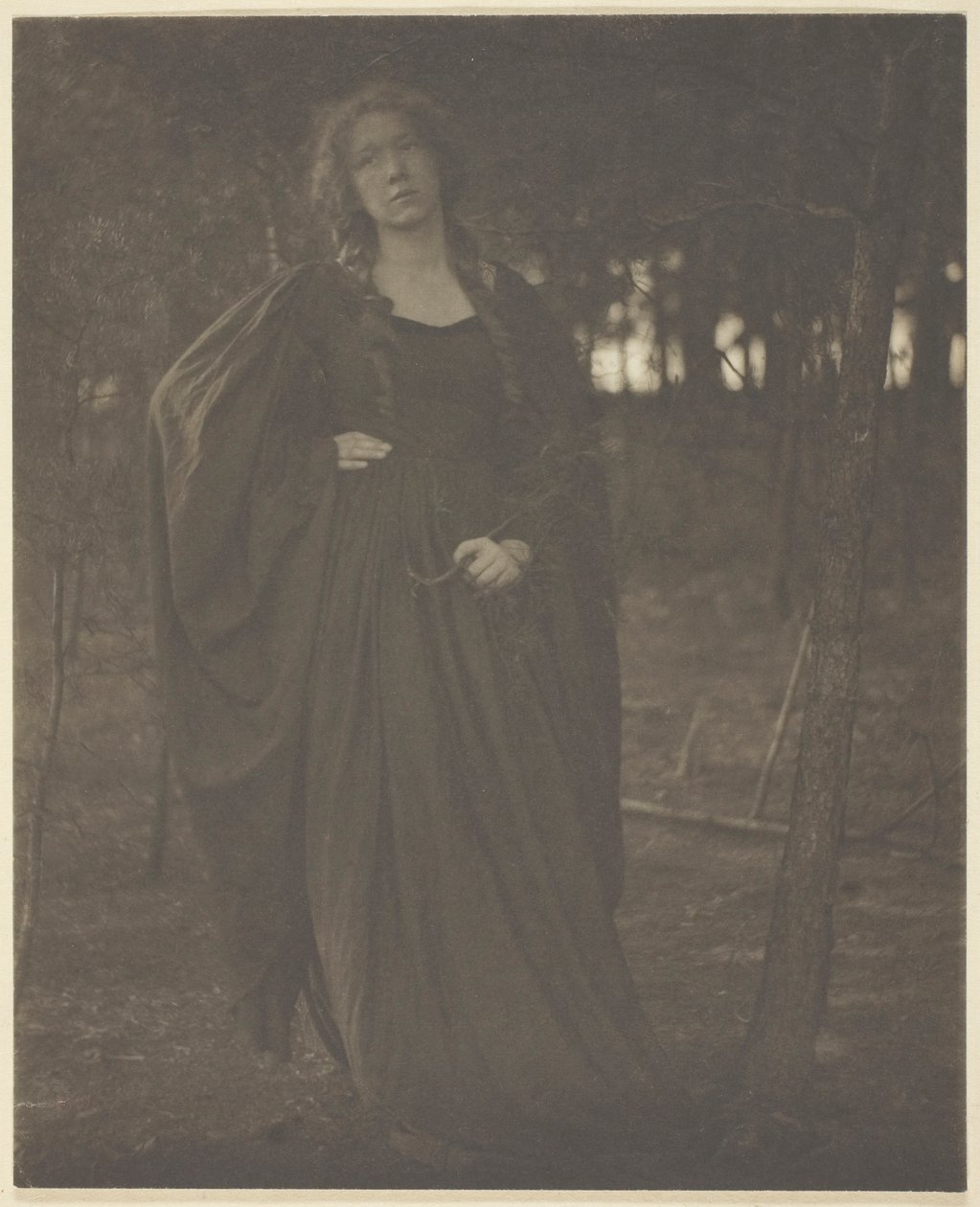 İsimsiz [ormandaki kadın], 190105. by Clarence H White