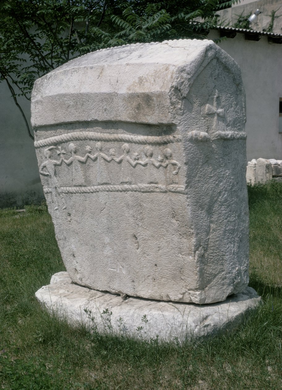 Bogomil mezar taşı, 14-15. yüzyıl by Croatian School