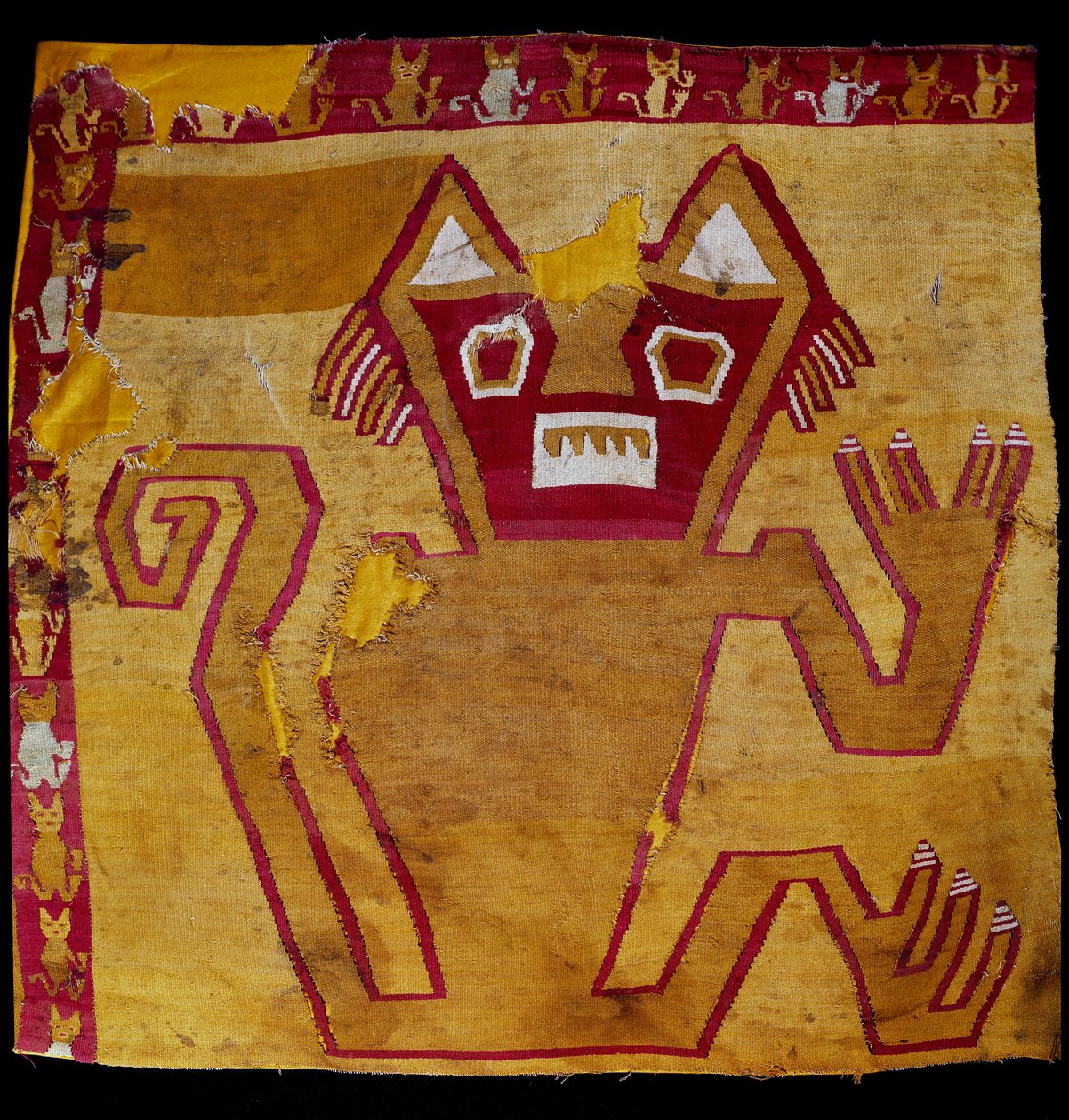 Kolomb öncesi sanat, Nazca uygarlığı: zoomorfik temsili olan kumaş parçası. 100 BC-800 AD. Göteborg, etnografya müzesi by Culture Nazca
