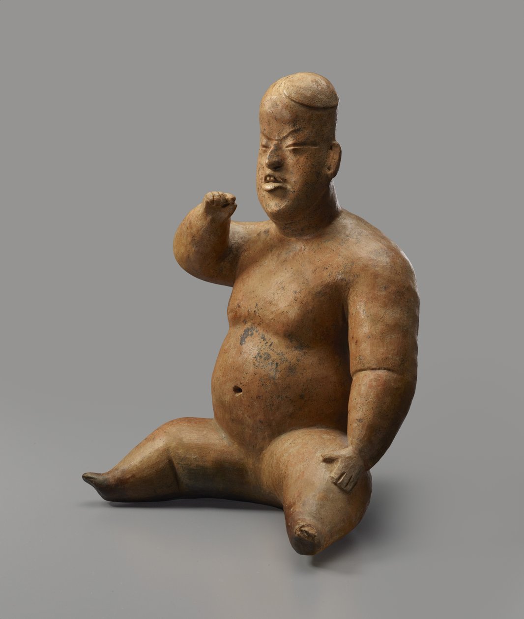 Oturan Figür (astarlı toprak kap) by Culture Olmec