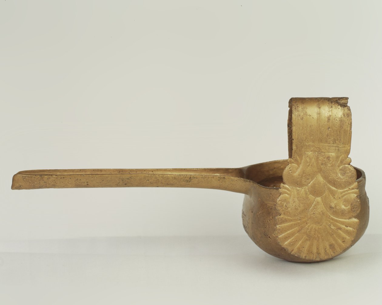 Libasyon dökmek için ritüel kap (bronz) by Cypriot School