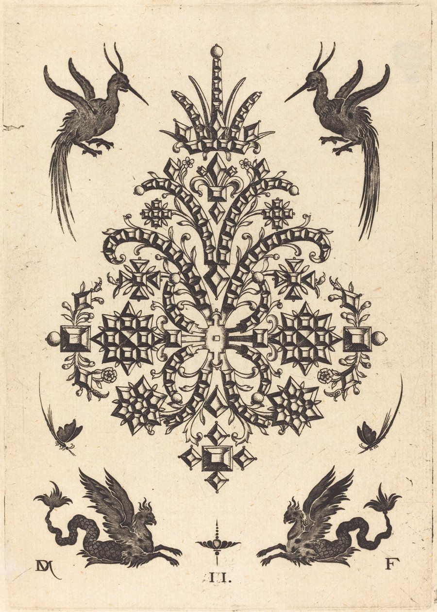 Üstte ve Altta Sofra Taşlı ve Kanatlı Griffinli Broş by Daniel Mignot