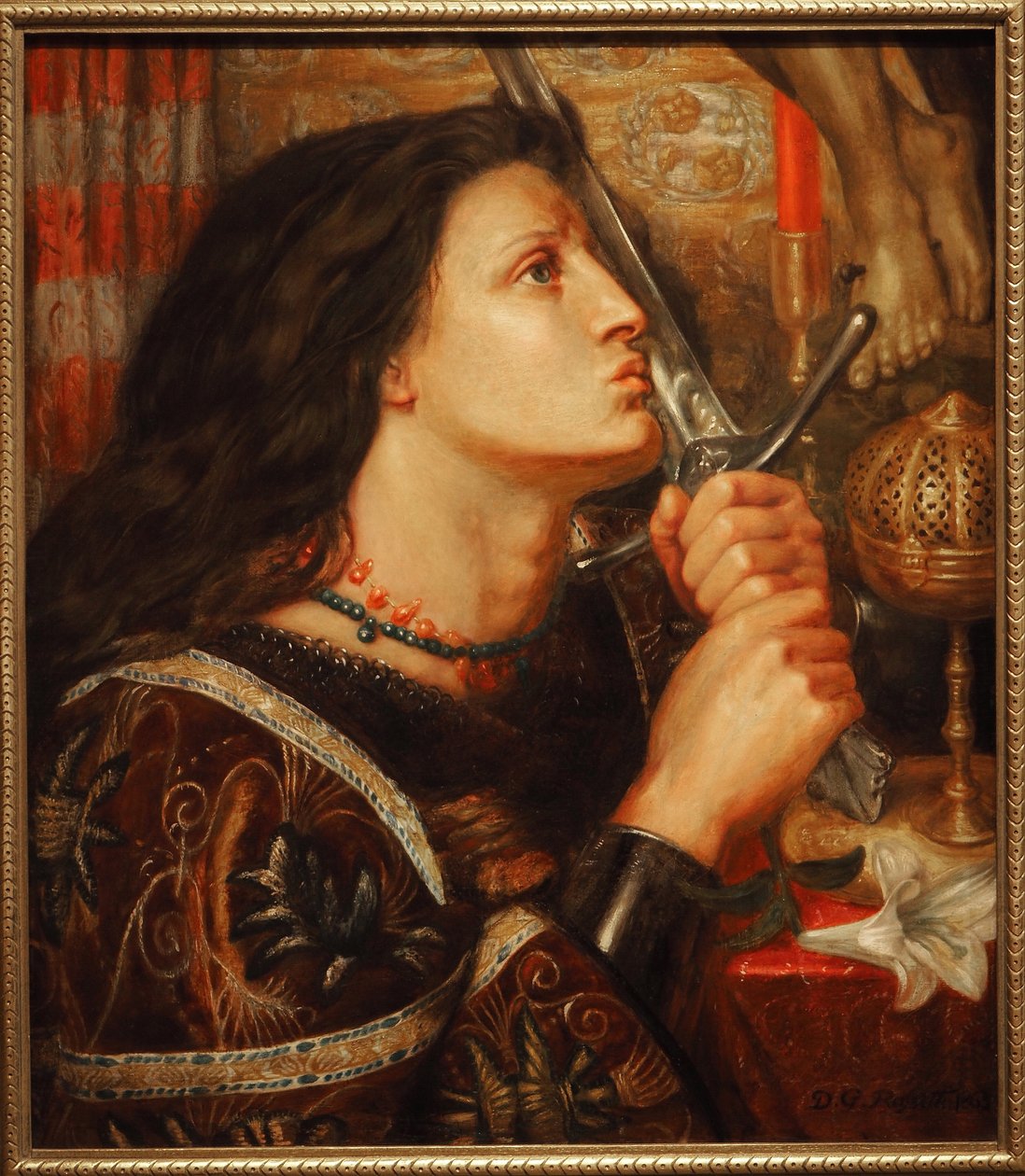 Joan of Arc kurtuluşun kokusunu öpüyor by Dante Gabriel Charles Rossetti