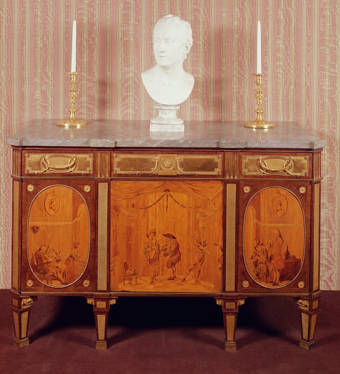 Komodin, 1776-79 (marquetry ve bleu turquin mermer tabla) by David Roentgen