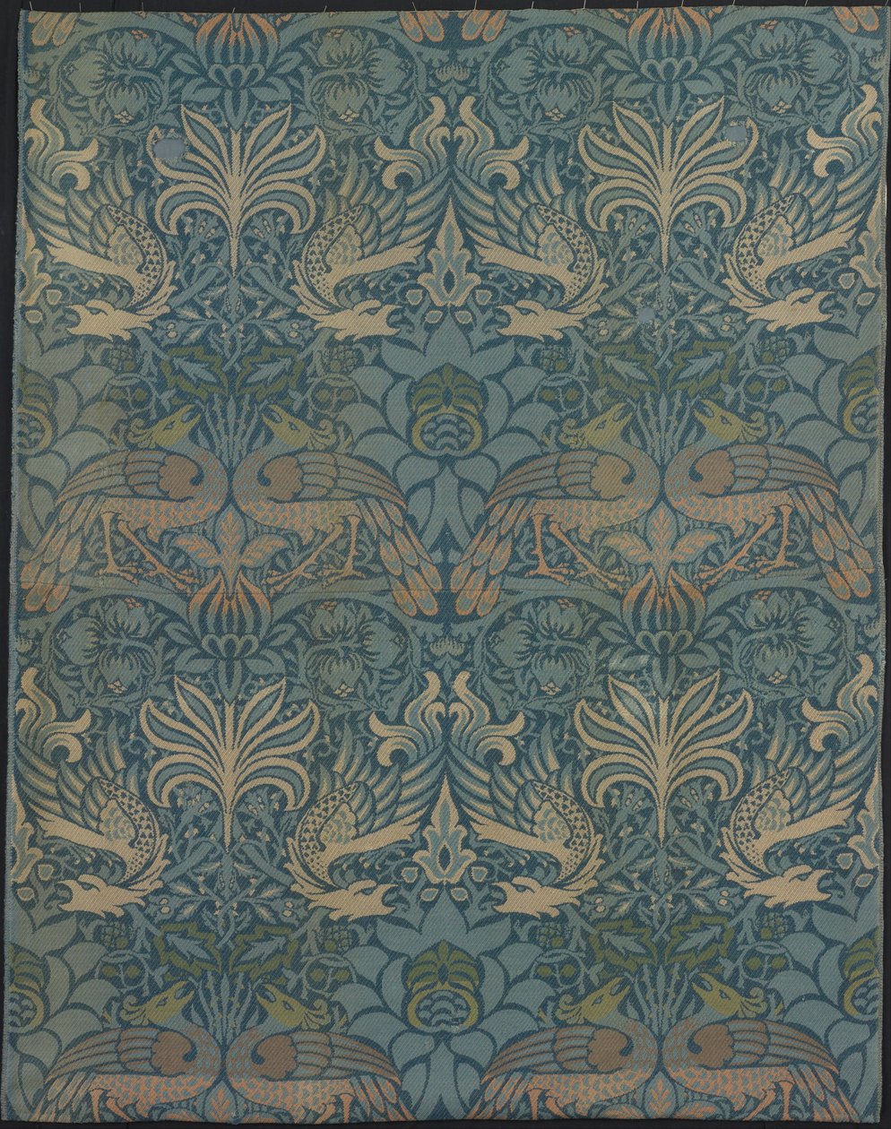 Tavus Kuşu ve Ejderha Başlıklı Panel by Designed by William Morris