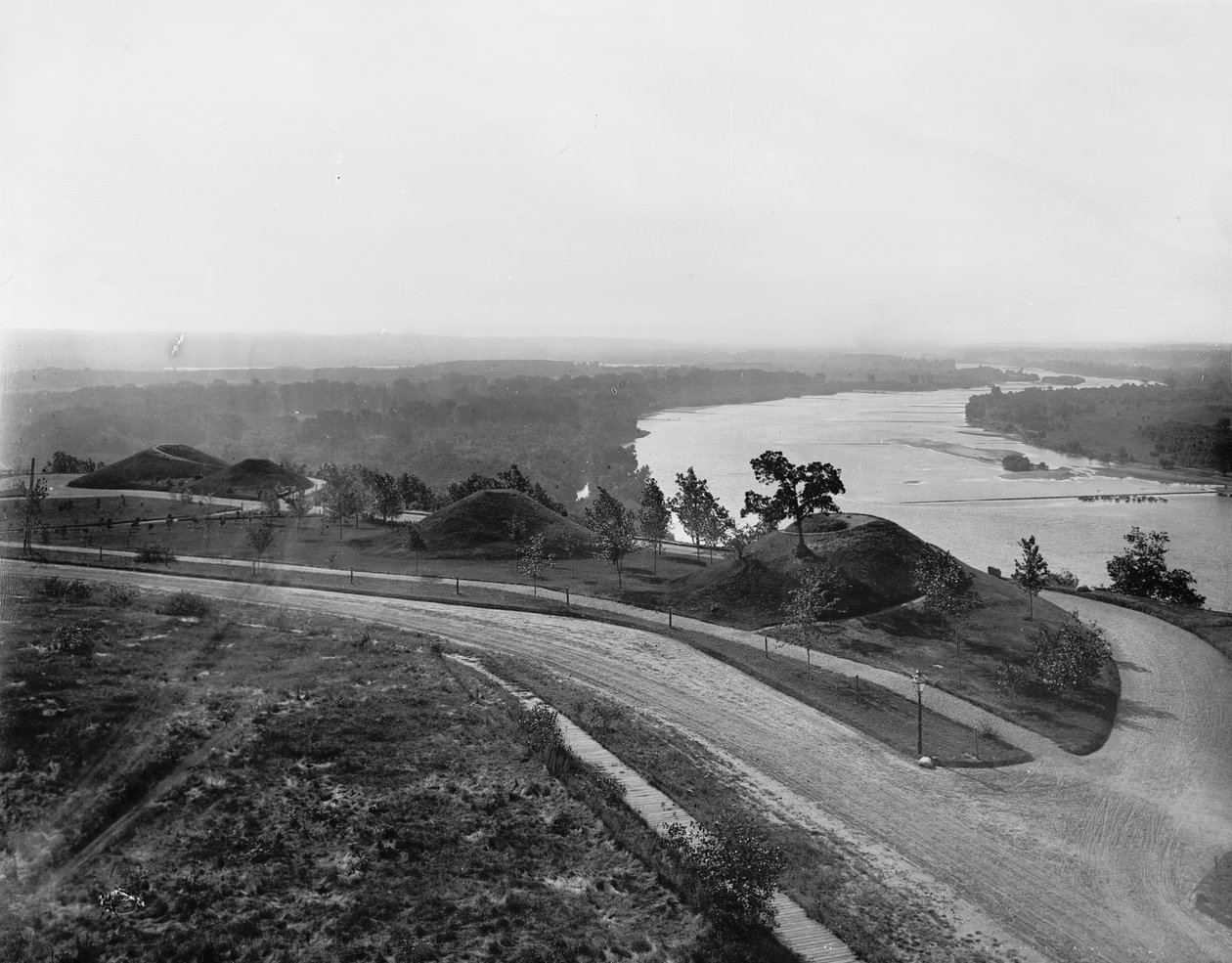 Indian Höyük Parkı, St. Paul, Minnesota, 1898 dolayları by Detroit Publishing Co.