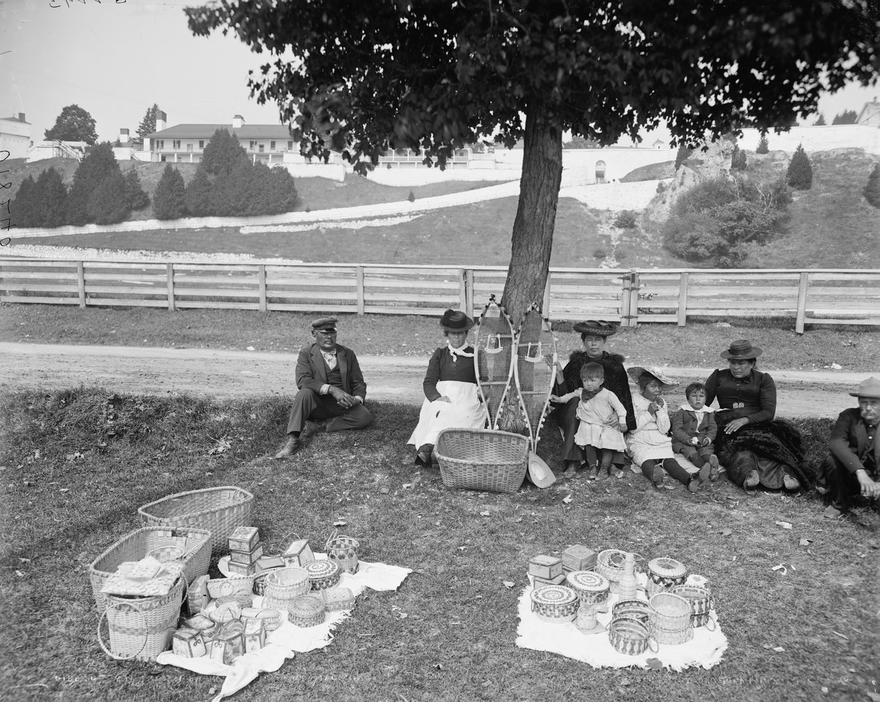 Hint sepet pazarı, Mackinac, 1905 dolayları by Detroit Publishing Co.