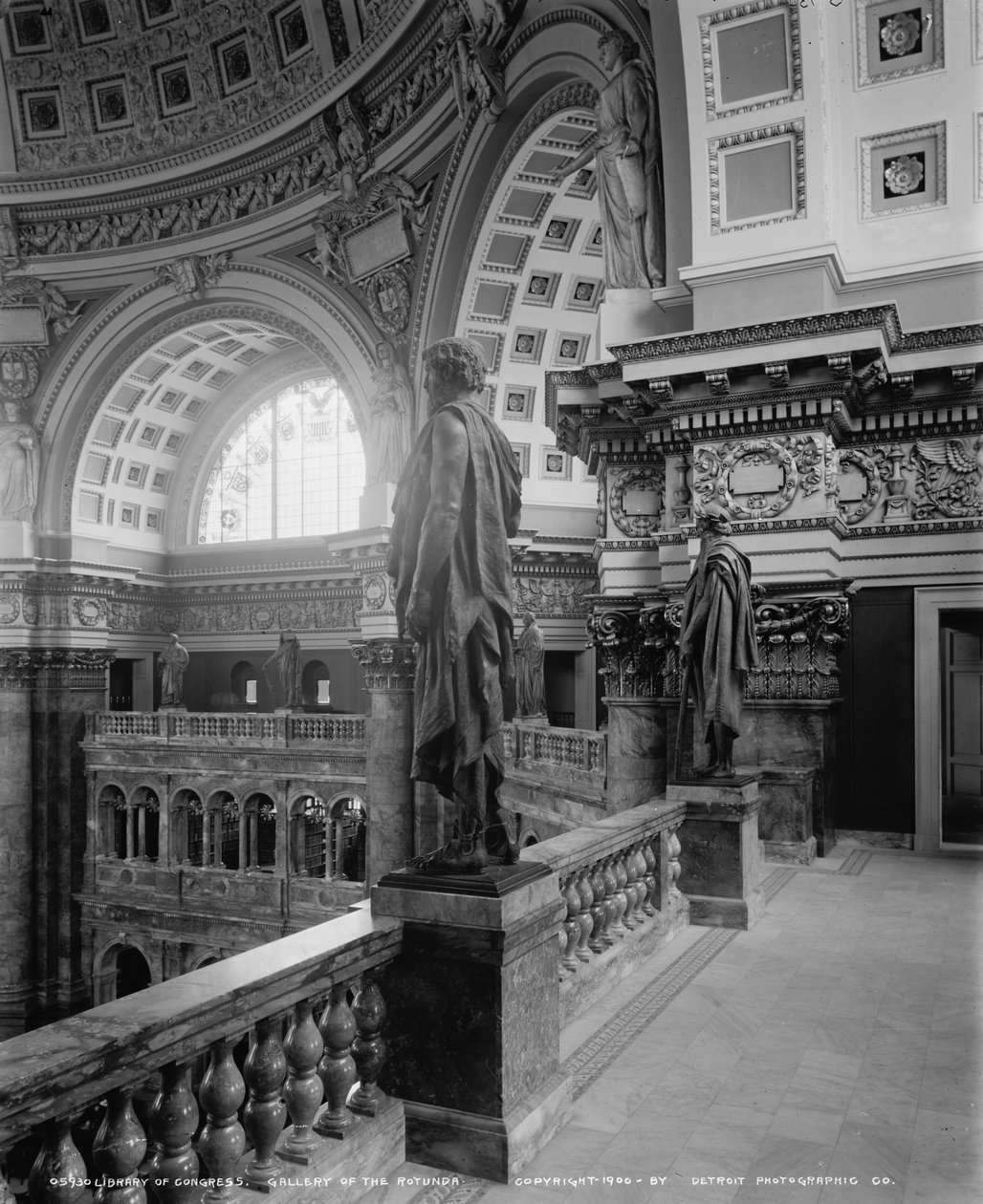 Kongre Kütüphanesi, Rotunda galerisi, c.1900 by Detroit Publishing Co.